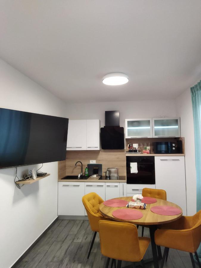 Apartman Na Jezeru Zagreb Bagian luar foto