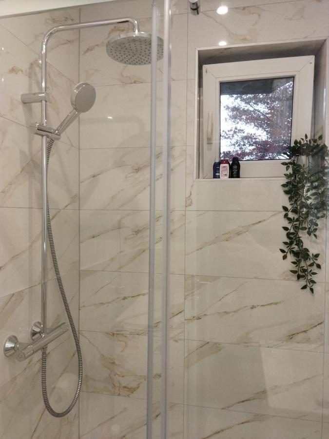 Apartman Na Jezeru Zagreb Bagian luar foto