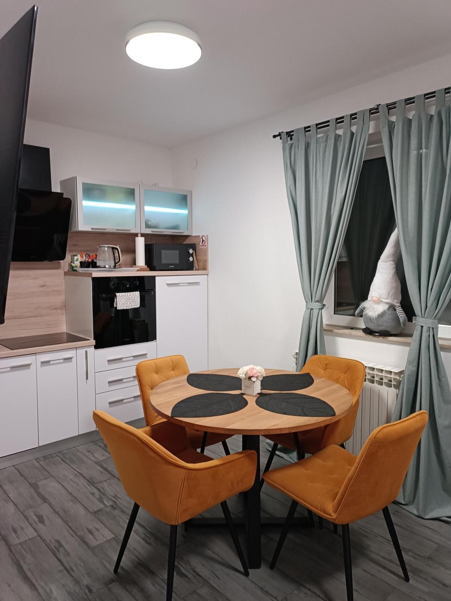 Apartman Na Jezeru Zagreb Bagian luar foto
