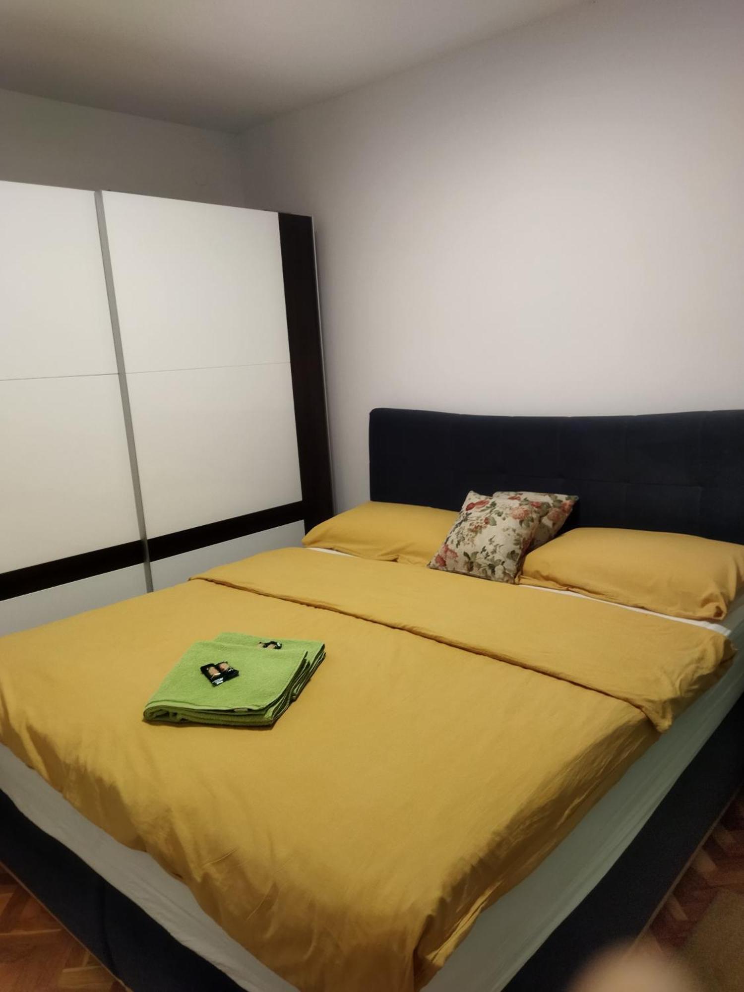 Apartman Na Jezeru Zagreb Ruang foto